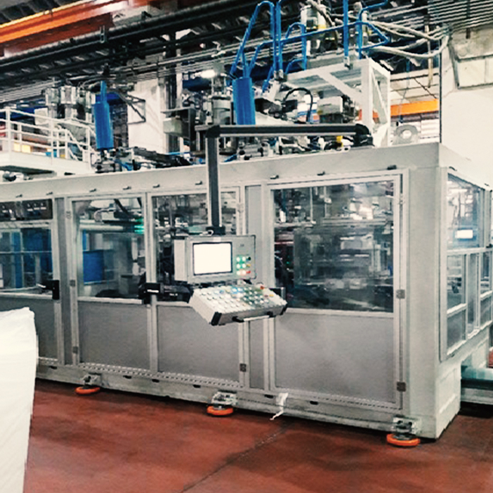 Tek Kafalı Çift Mengeneli Plastik Şişirme Makinası Yüksek Hızlı Enerji Verimliliği Artırılmış Hidrolik Sistem Tasarımı